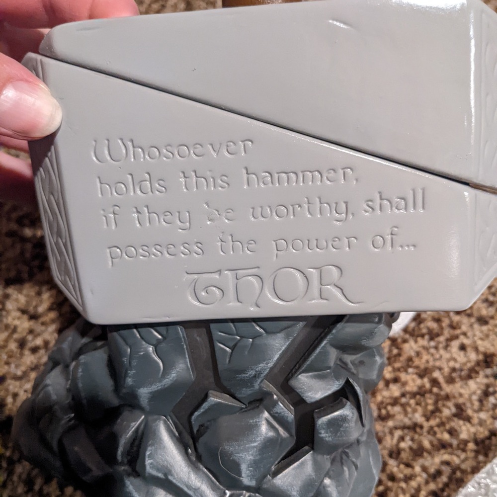 COPY - Thor Scentsy warmer - Picture 4 of 4
